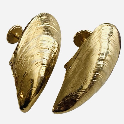 Accessocraft gold tone mussel - accessocraft,